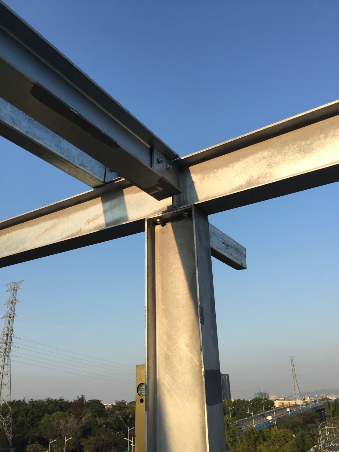 高雄鼓山區鋼構工程