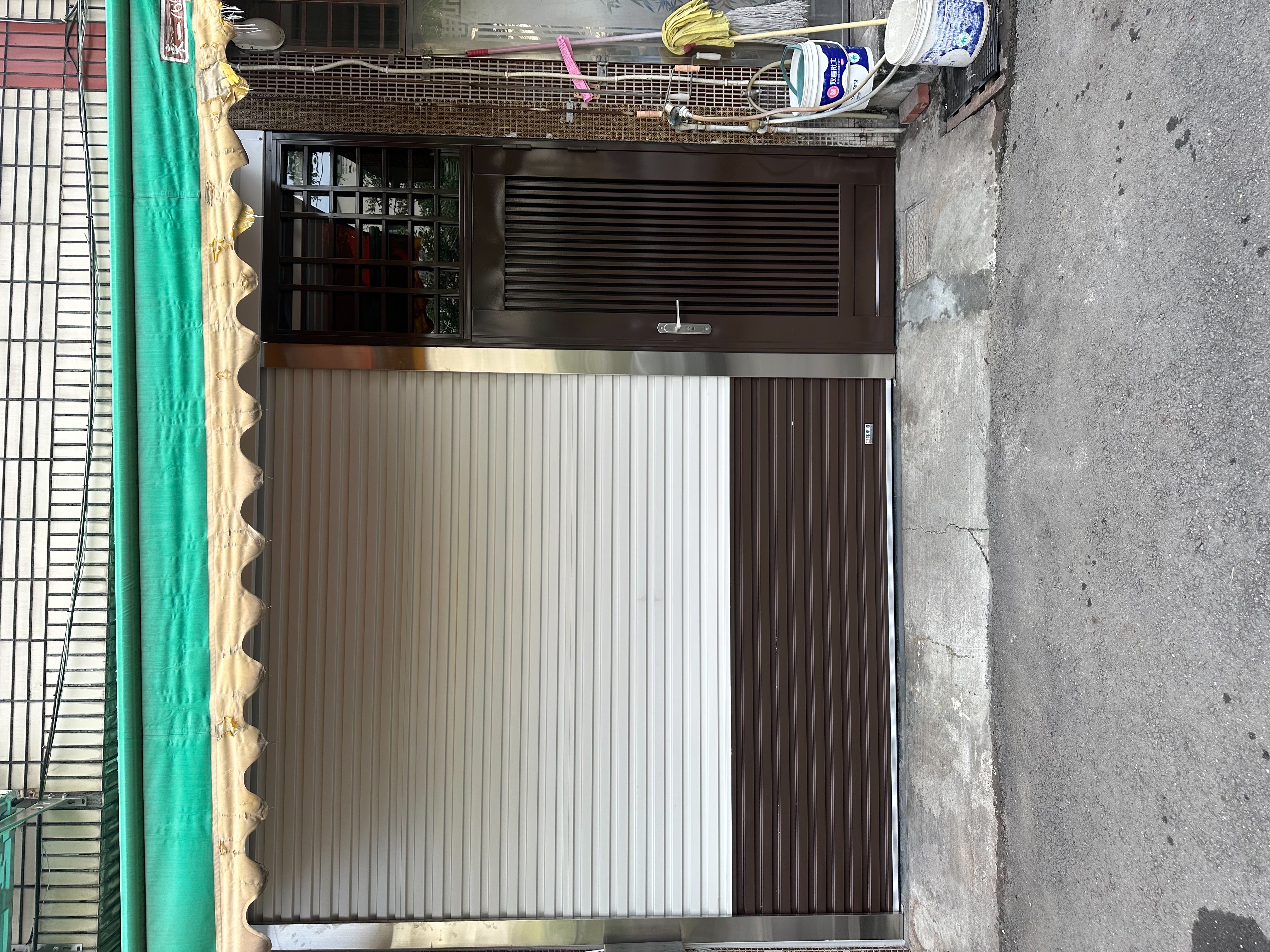 高雄岡山區電動捲門